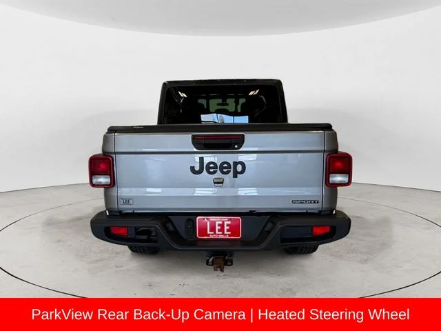 Used 2020 Silver Jeep Sport image 5