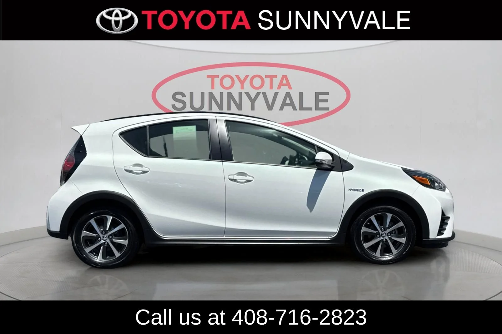 Used 2018 White Toyota One image 9