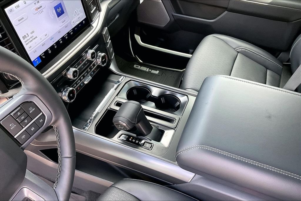 New 2026 Ford F-150 Lariat 4D SuperCrew
