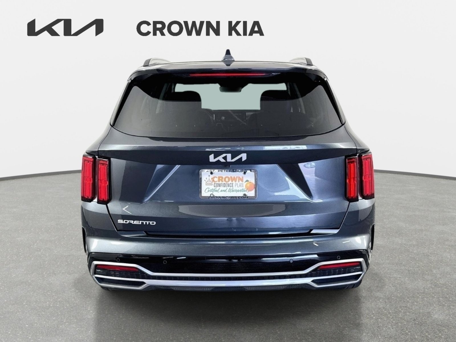 Used 2023 Gravity Grey Kia SX image 6