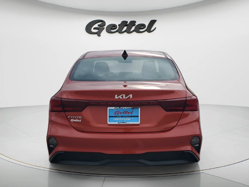 Used 2023 Orange Kia LXS image 6