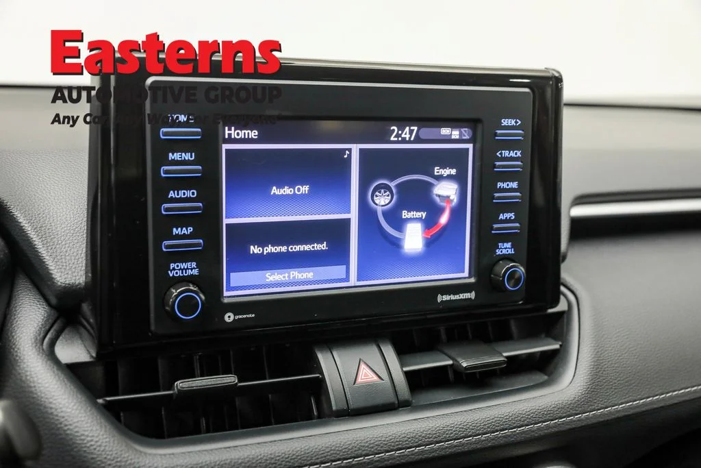 Used 2021 Red Toyota LE image 18