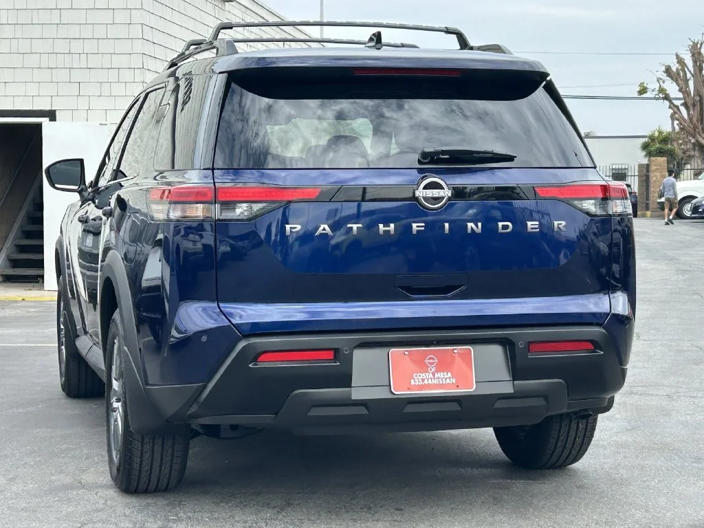 New 2026 Deep Ocean Blue Pearl Nissan SV image 3