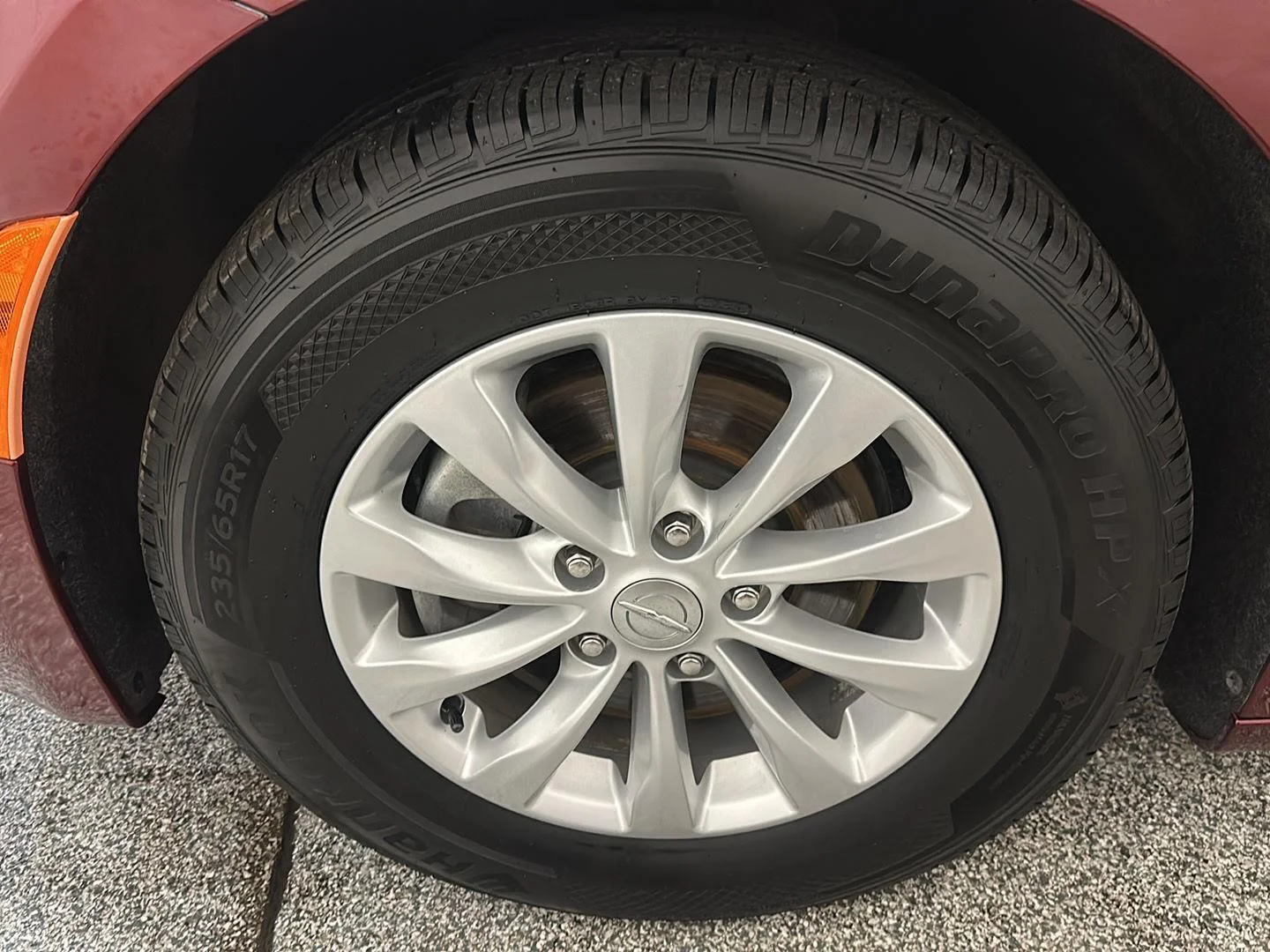 Used 2019 Velvet Red Pearlcoat Chrysler Touring L image 12