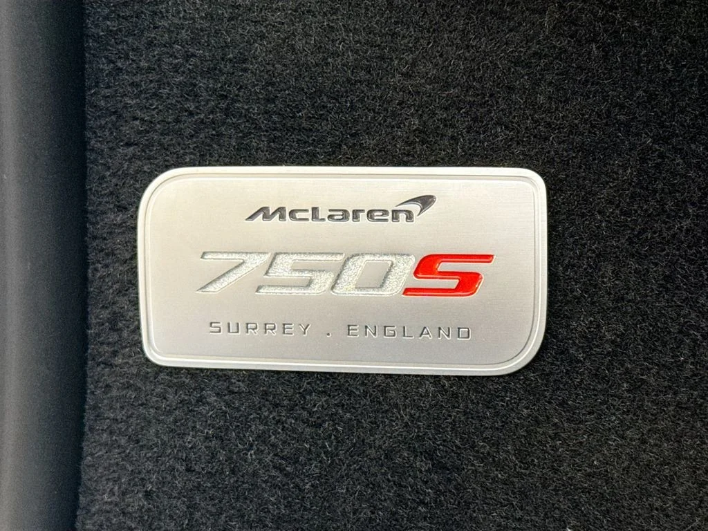 New 2027 Lava Gray McLaren Spider image 15