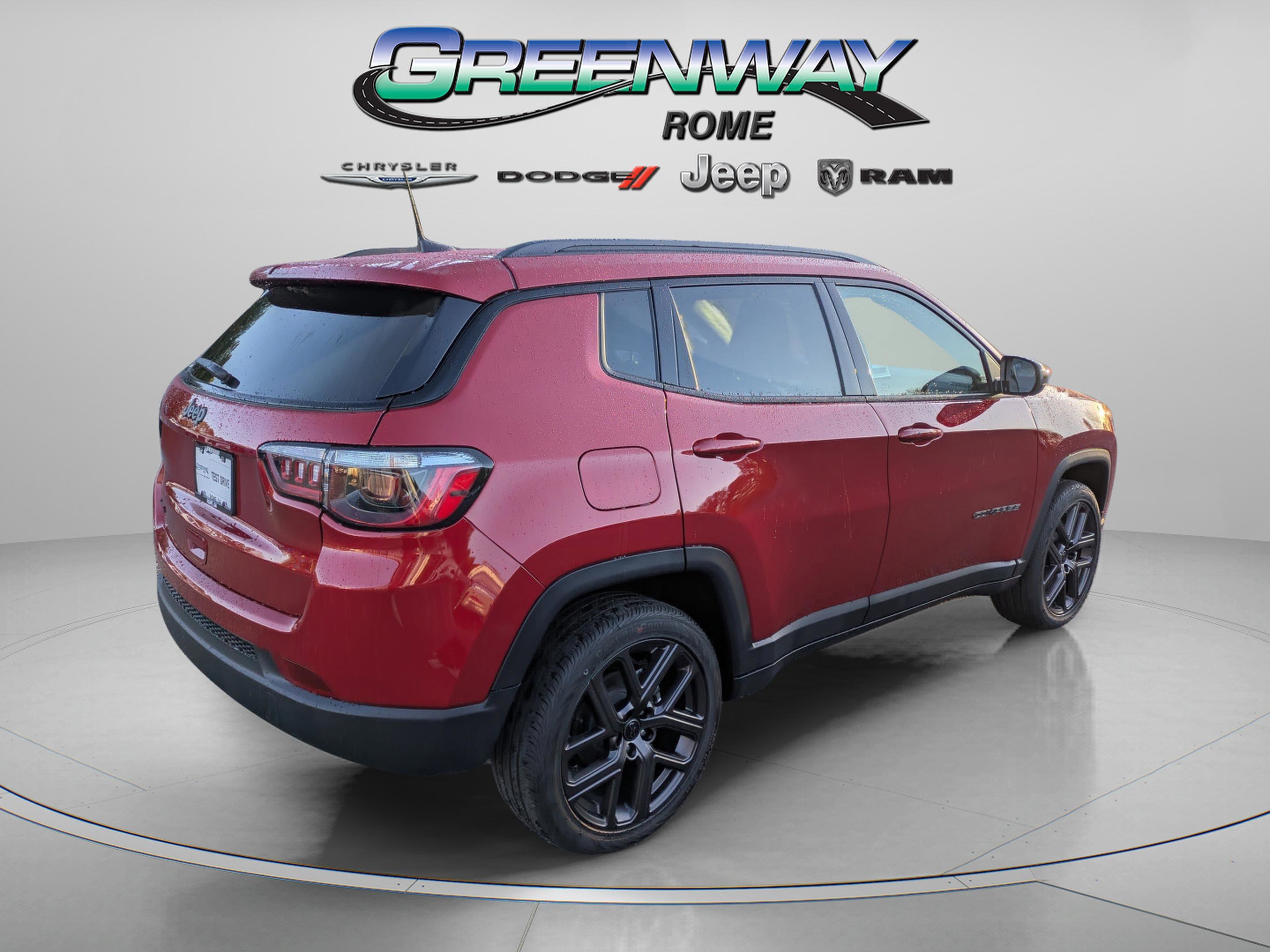 New 2026 Red Hot Pearlcoat Jeep Latitude Altitude image 7