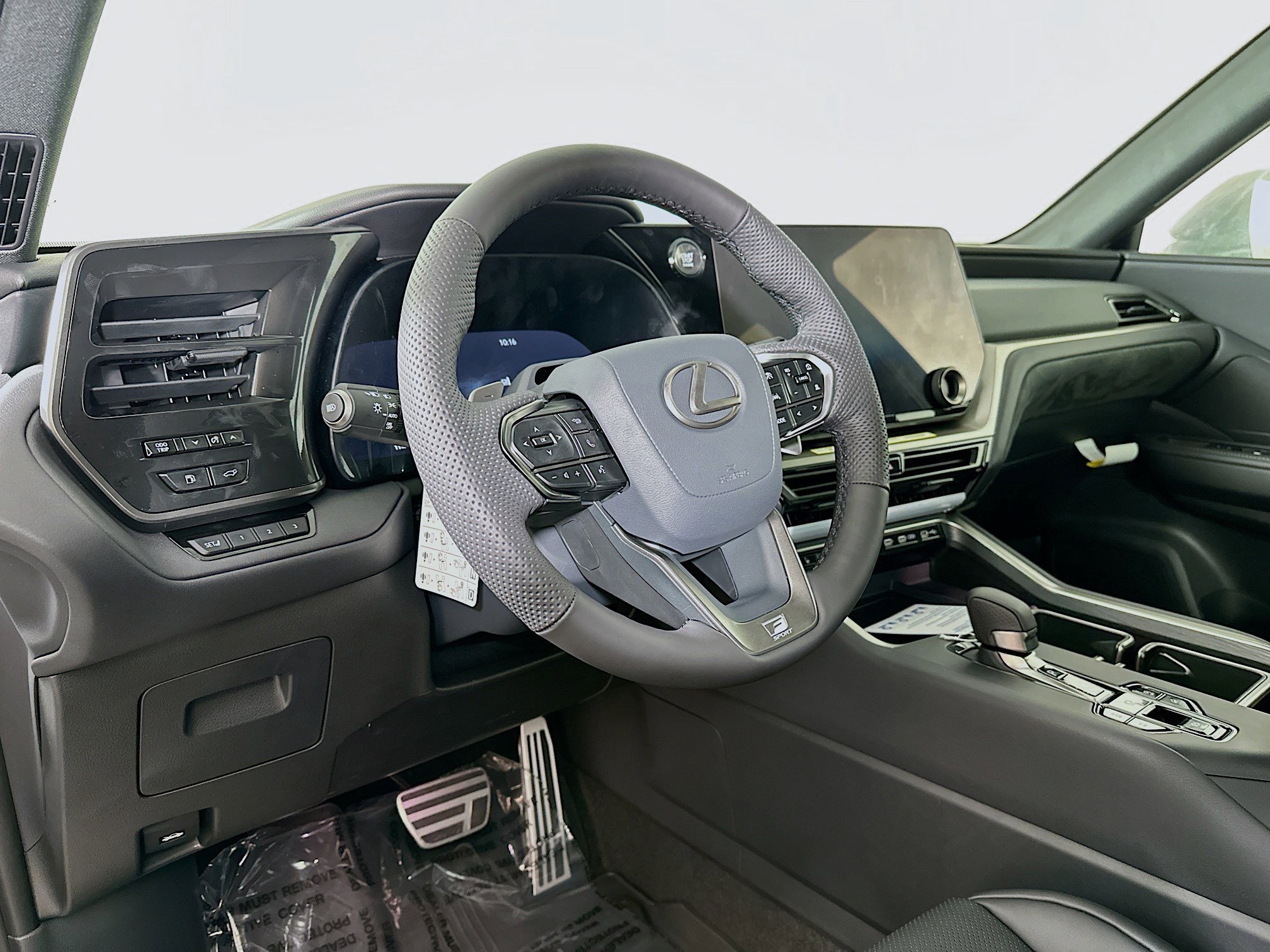 2026 Lexus TX 350 F-Sport - Photo 10