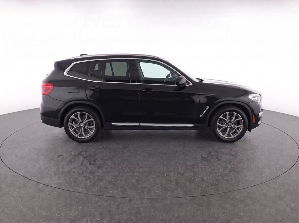 Used 2020 Dark Graphite BMW sDrive30i image 2