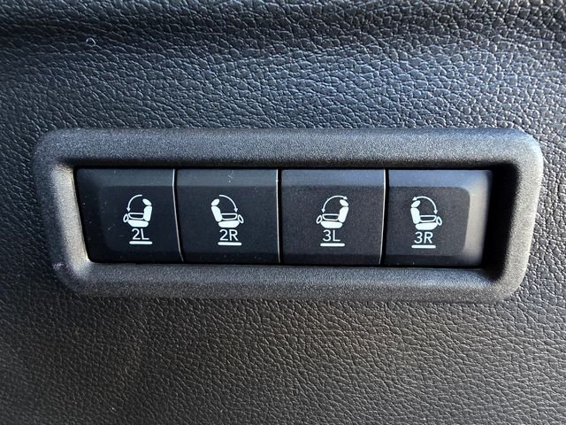 New 2026 Bright White Clearcoat Jeep  image 33