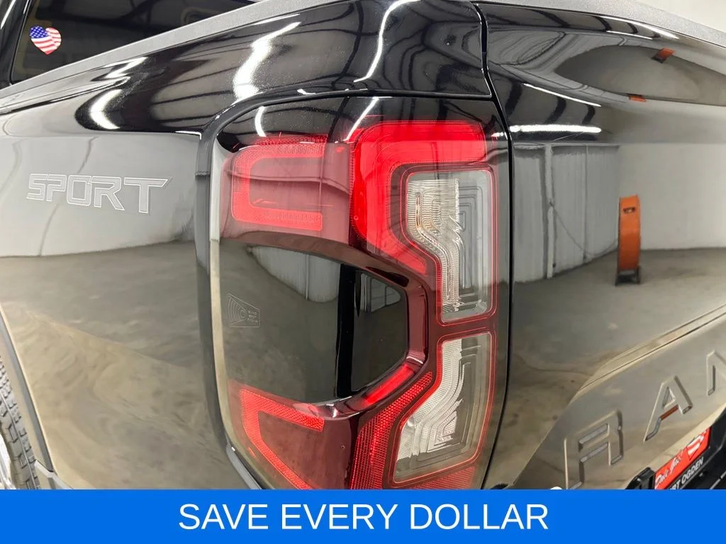 Used 2025 Black Ford XLT image 8