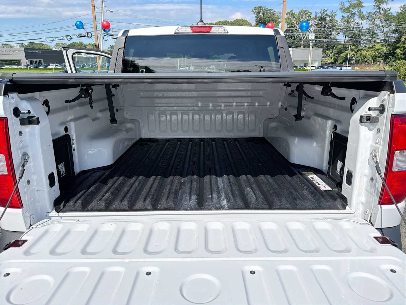 Used 2025 Oxford White Ford XL image 31