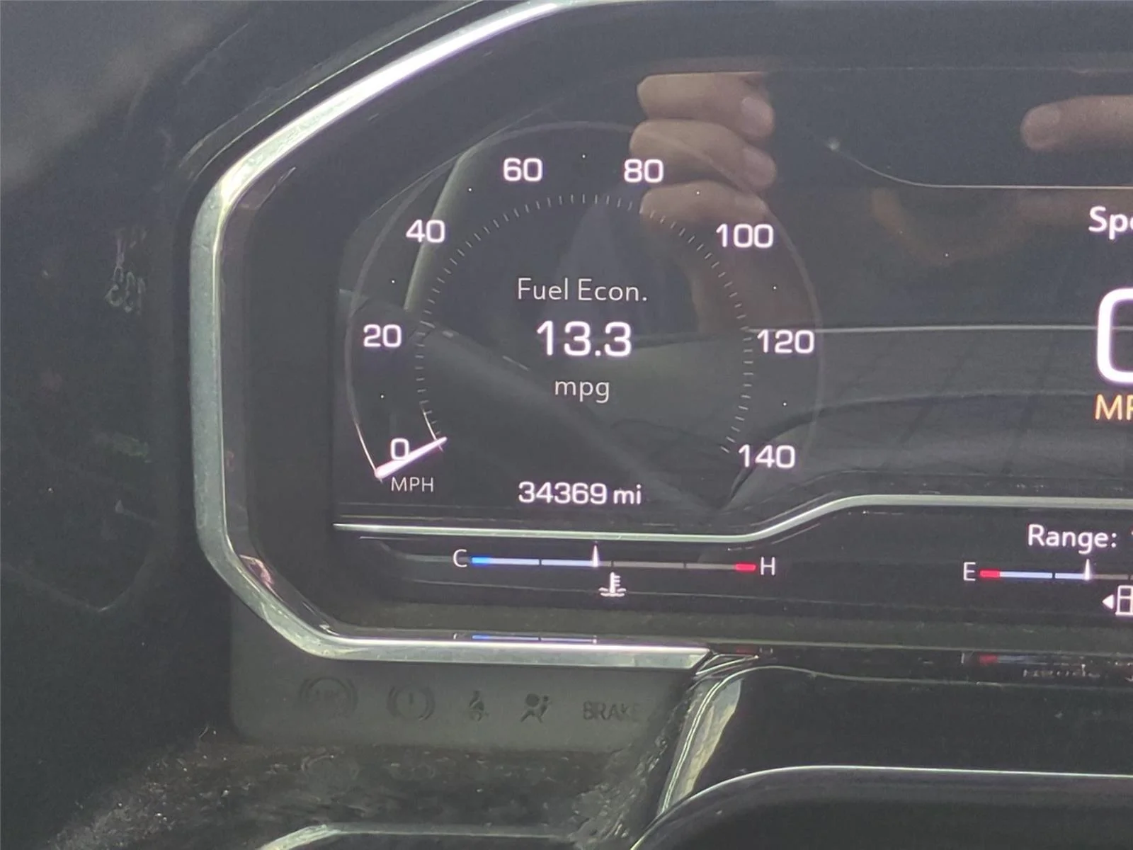 Used 2024 Onyx Black GMC Elevation image 23