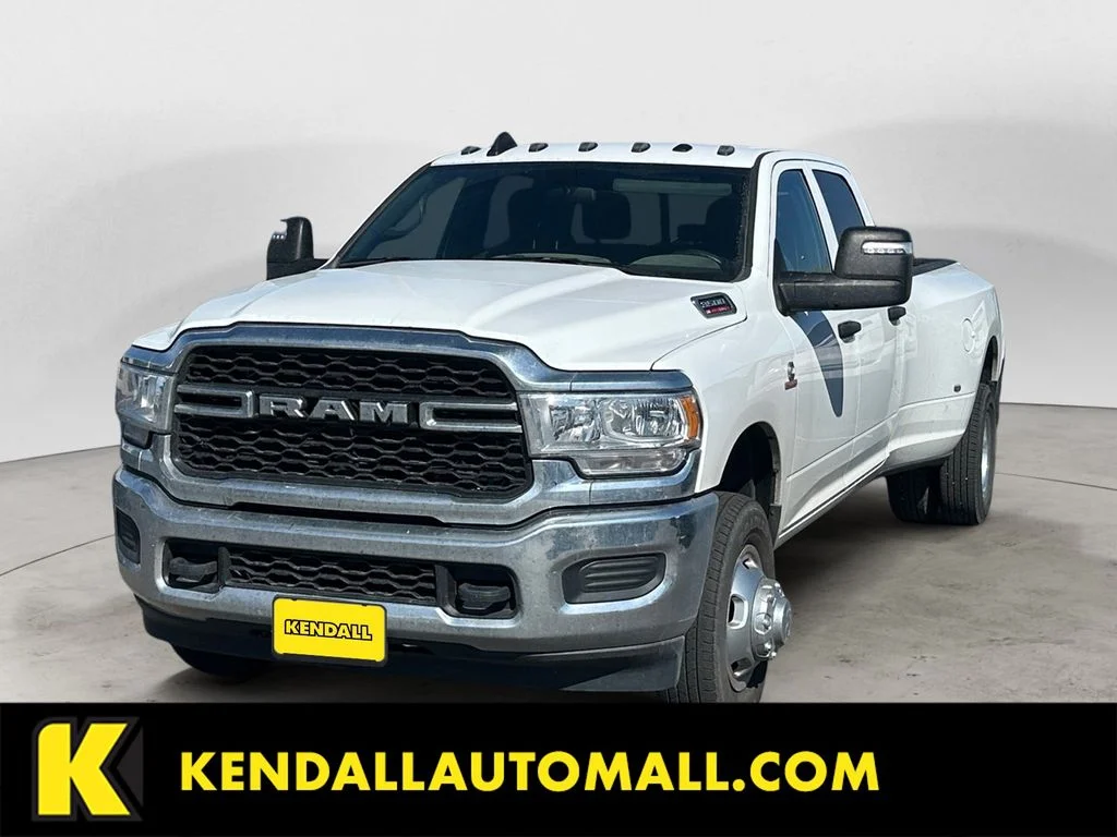 Used 2023 White Ram Tradesman image 1