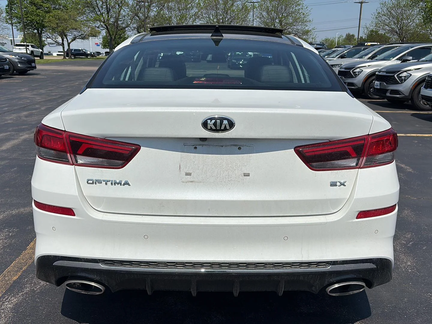 Used 2019 Snow White Pearl Kia EX image 12