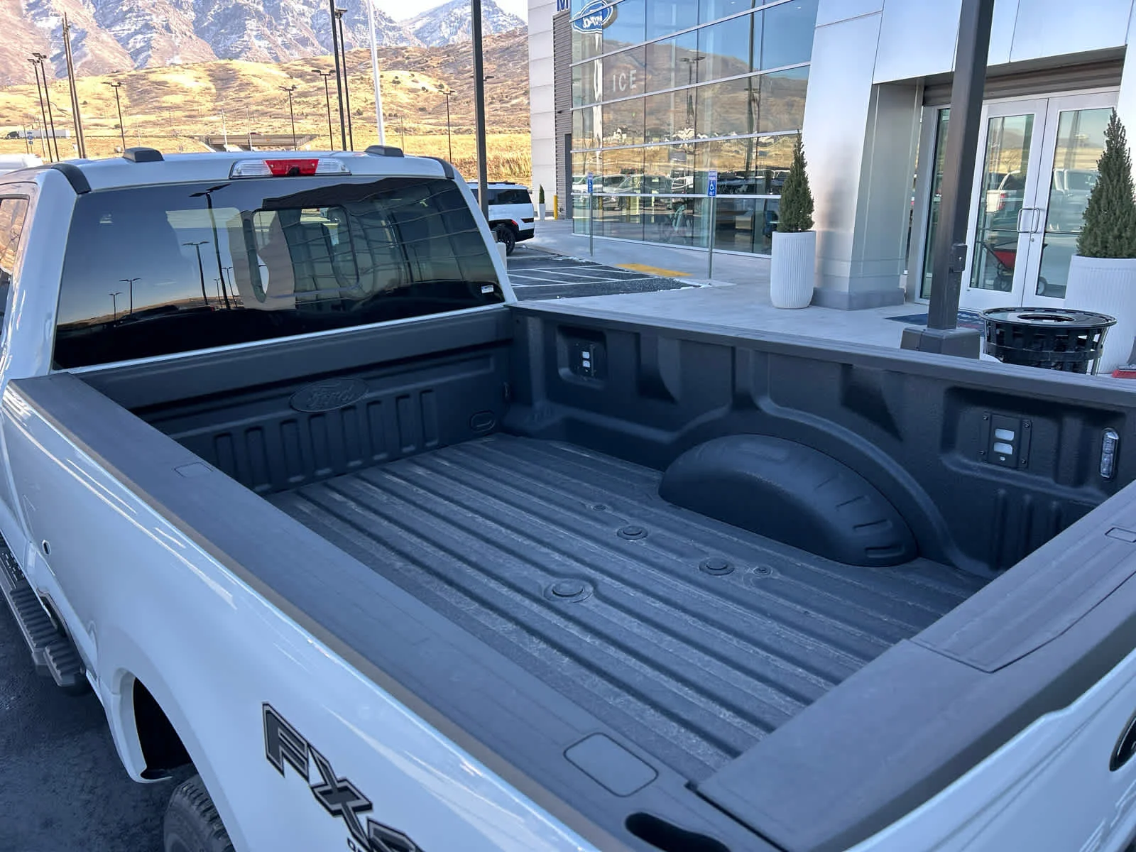 New 2026 Avalanche Ford LARIAT image 15