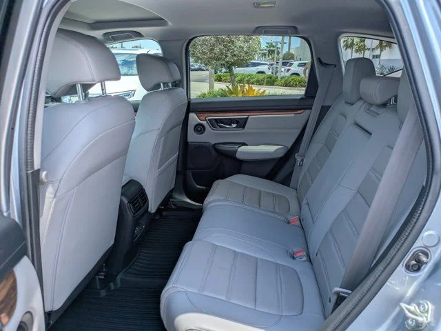 Used 2018 Lunar Silver Metallic Honda EX-L image 13