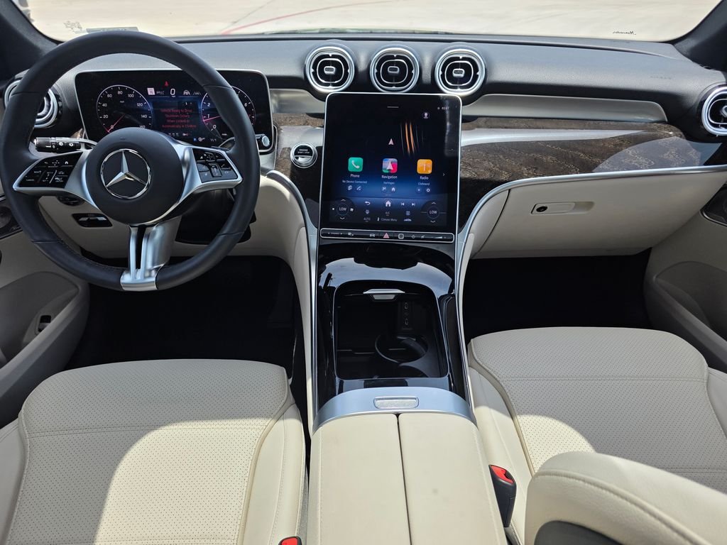 New 2026 Verde Silver Metallic Mercedes-Benz GLC 300 image 21
