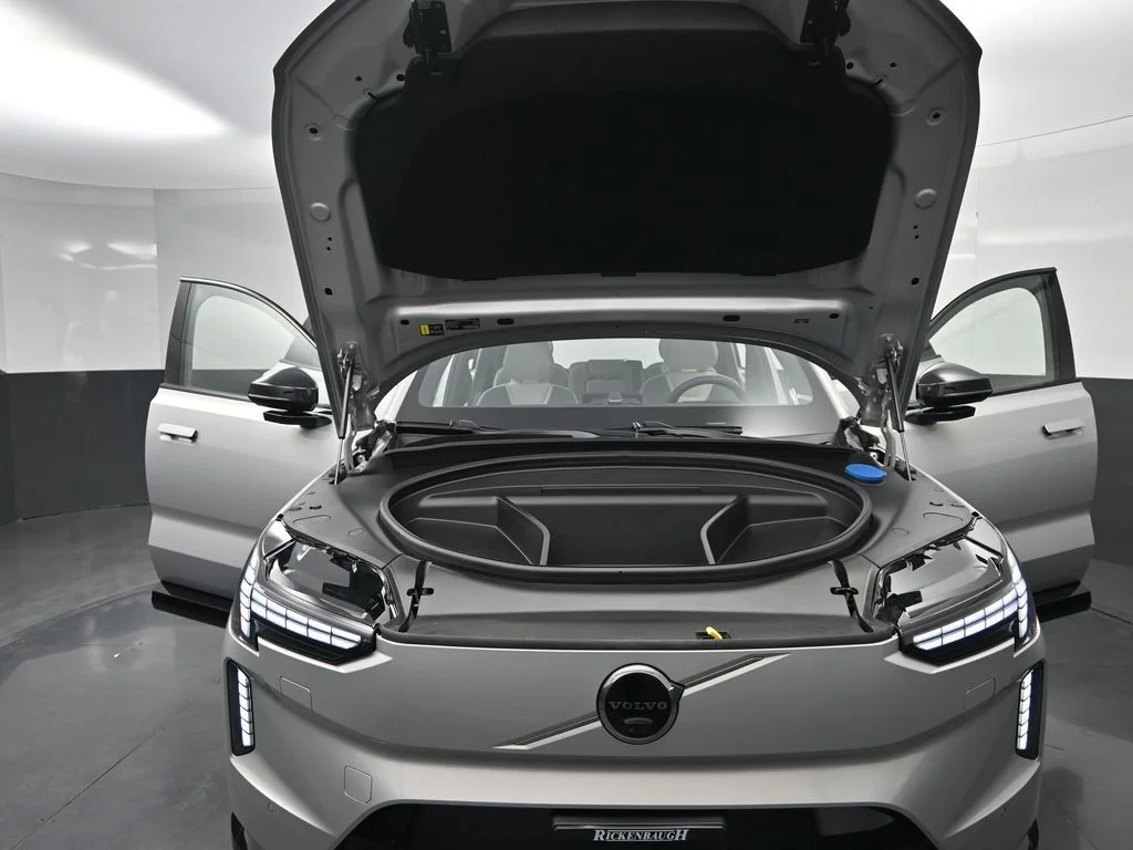 2025 Volvo EX90 Ultra - Photo 20