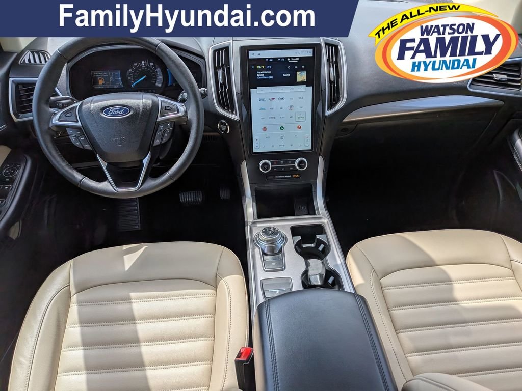 Used 2024 Gray Ford SEL image 22