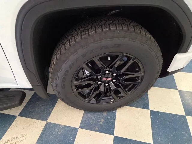 New 2026 Summit White GMC Elevation image 18