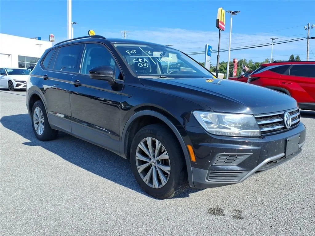 Used 2018 Black Volkswagen 2.0T S image 11