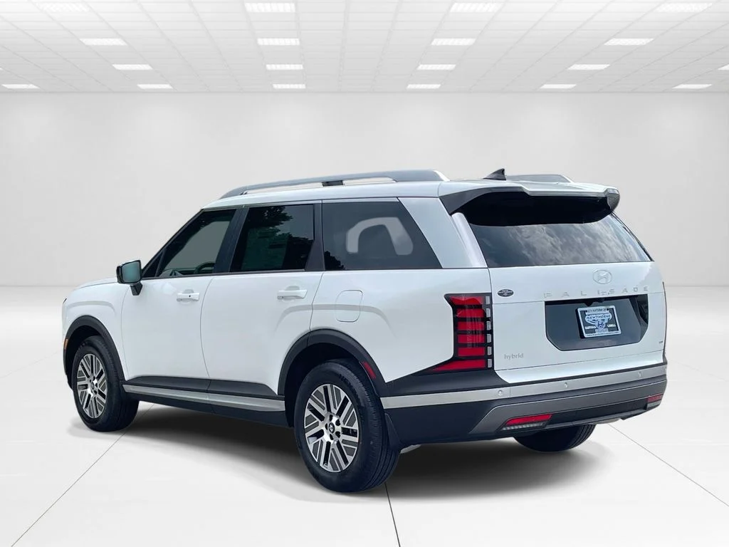 New 2026 White Hyundai SEL image 4