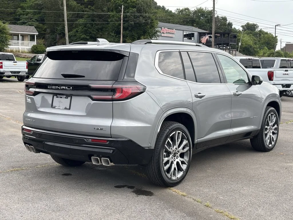 2026 GMC Acadia Denali Ultimate - Photo 6