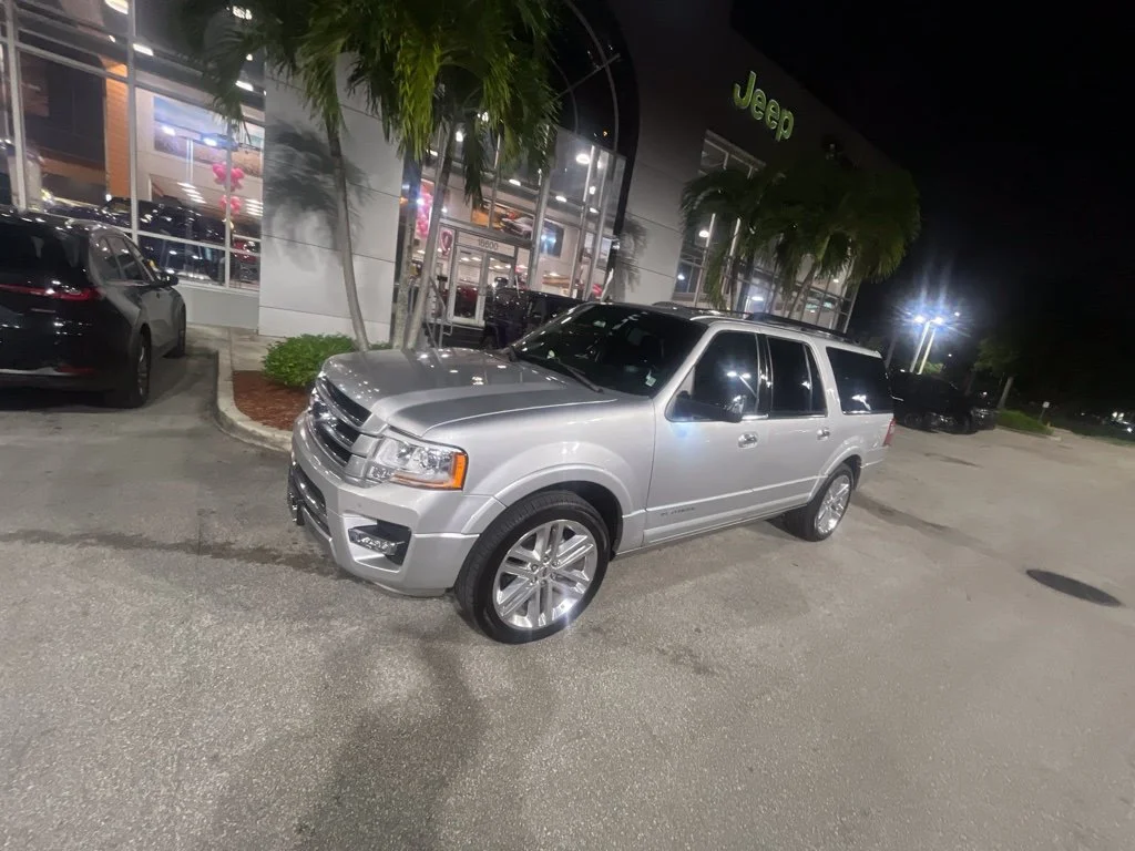 Used 2016 Ingot Silver Ford Platinum image 4