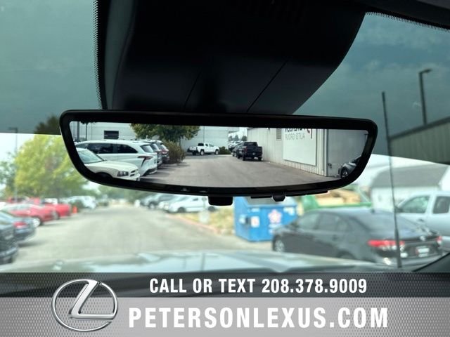 Used 2025  GMC AT4 Premium Plus image 15
