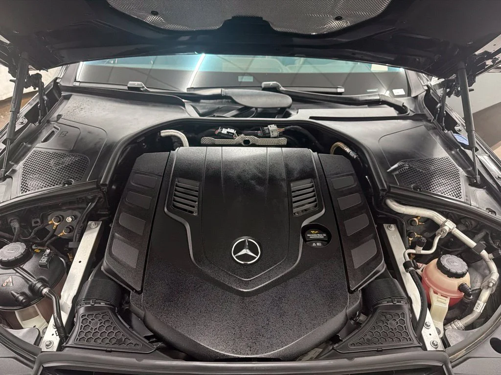 Certified Used 2023 Black Mercedes-Benz S 580 image 33