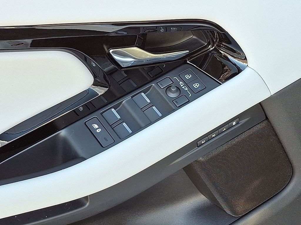 2026 Land Rover Range Rover Evoque Dynamic SE - Photo 8