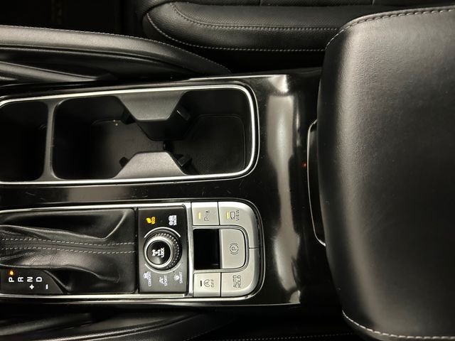 Used 2022 Gray Kia SX image 23