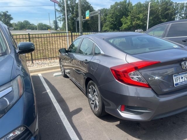 Used 2016  Honda EX image 7