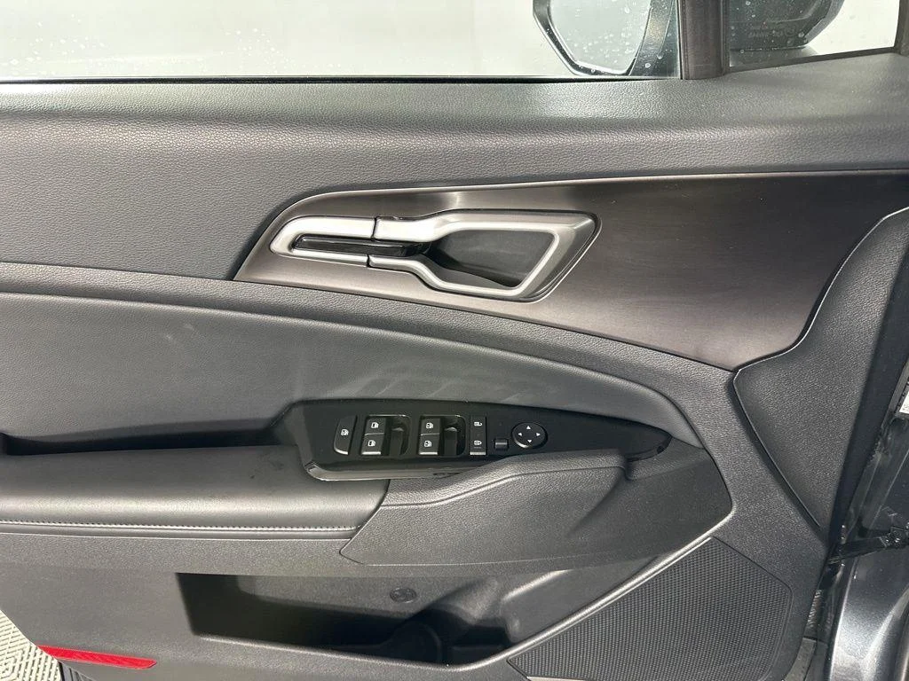 Used 2025 Gravity Gray Kia EX image 18