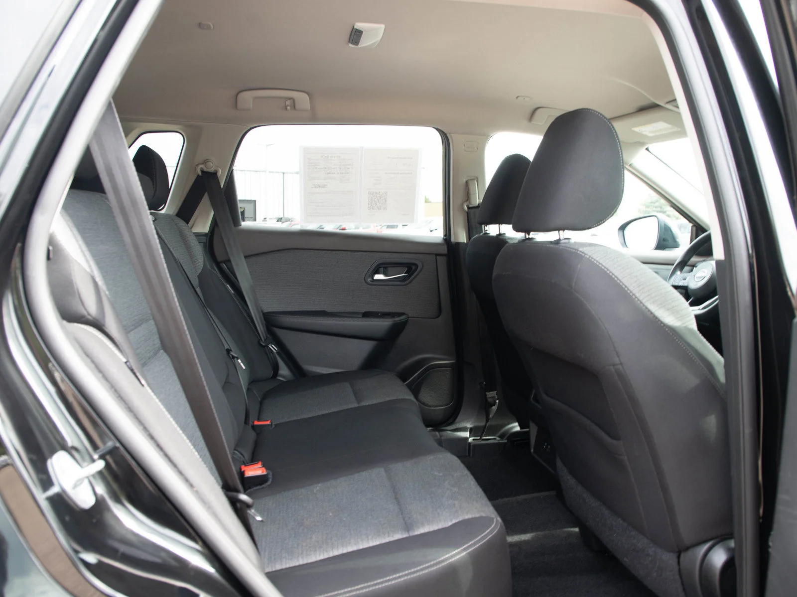 Used 2022 Super Black Nissan SV image 14