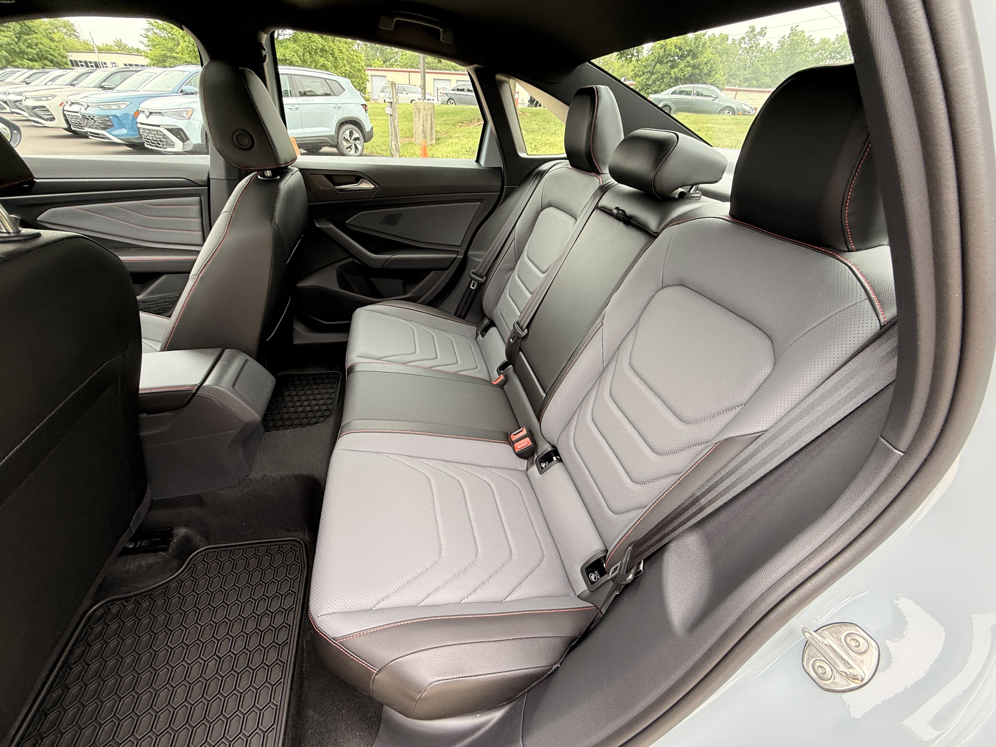 New 2026 Monument Gray W/Deep Black Roof Volkswagen Autobahn image 24
