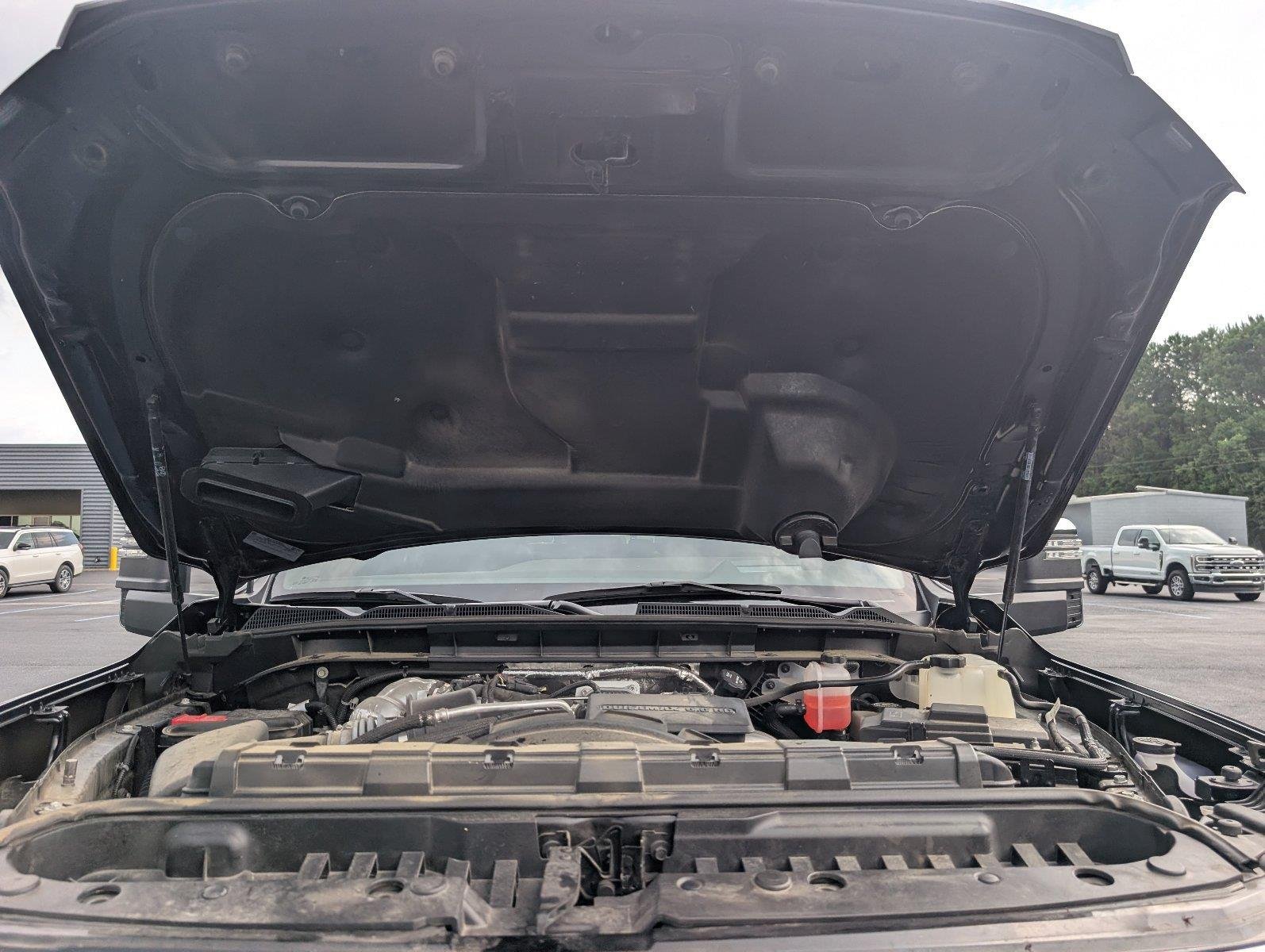 Used 2025 Onyx Black GMC Denali image 40