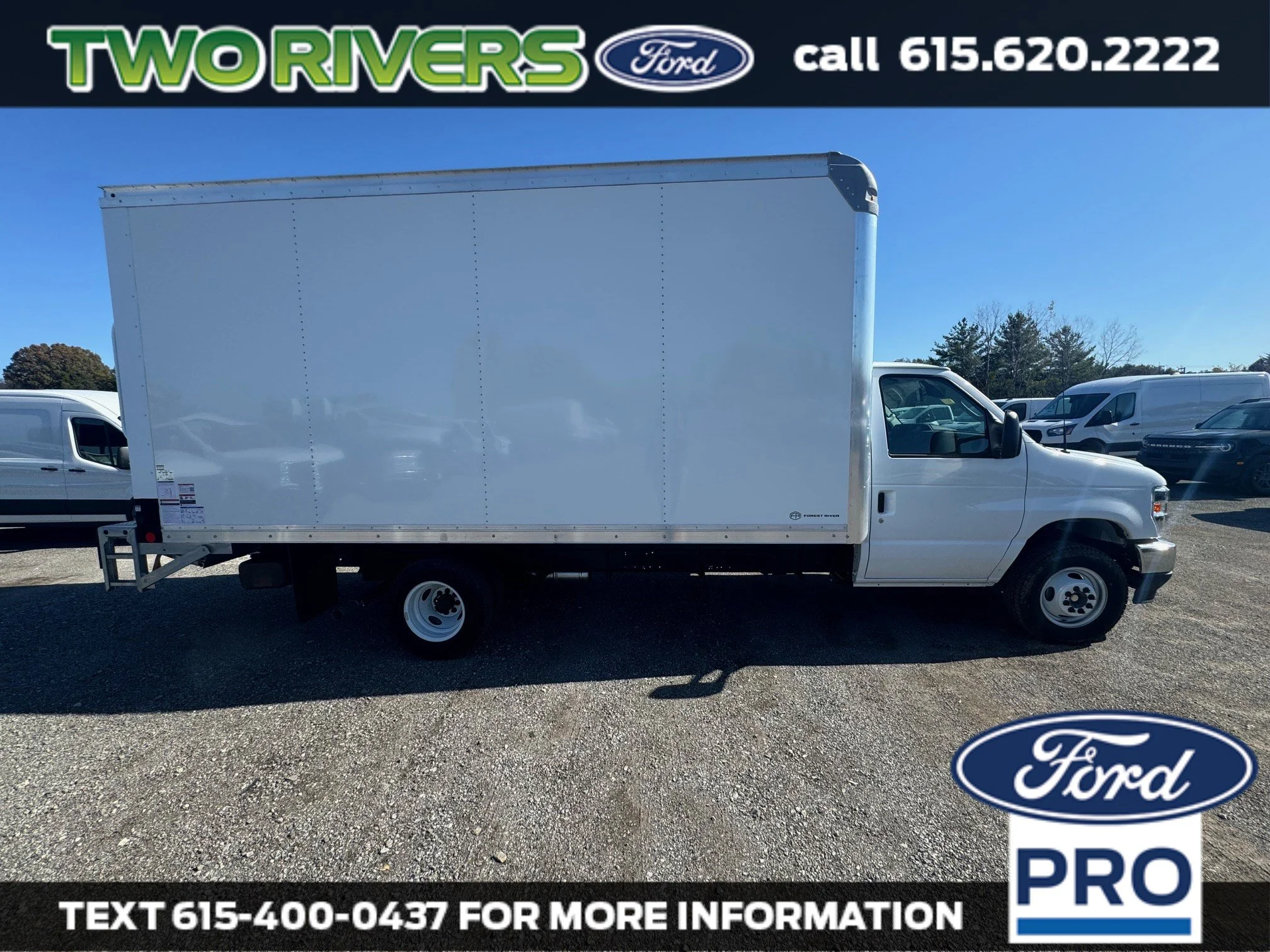 2026 Ford E-Series DRW E-450 Super Duty 176 in WB's photo