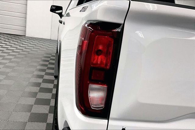 Used 2023 Summit White GMC Pro image 33