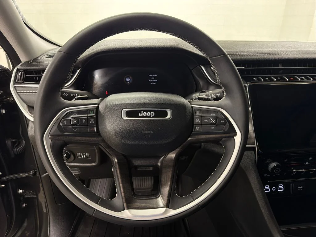 Certified Used 2023 Gray Jeep Limited image 18