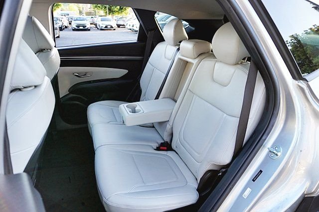Used 2023 Silver Hyundai SEL image 16