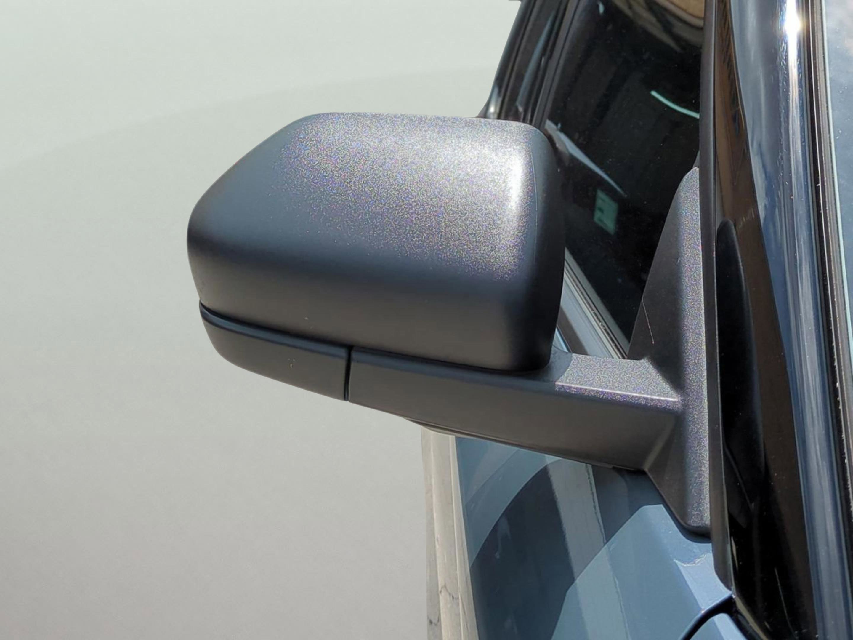 Used 2025 Vapor Blue Ford Active image 32
