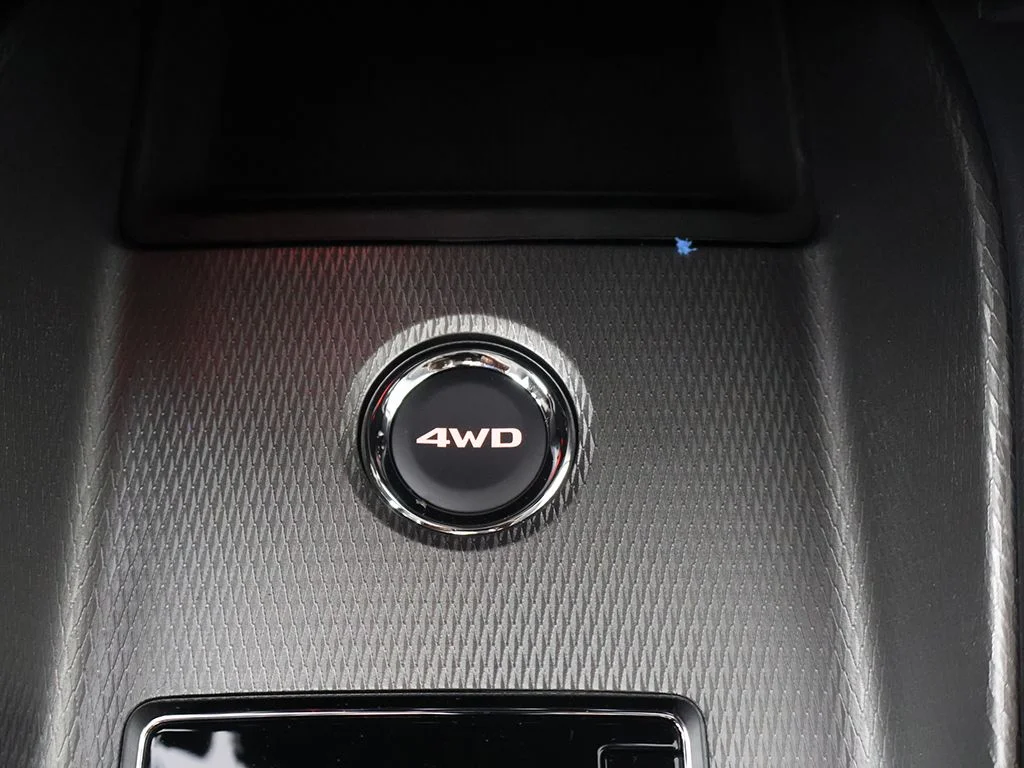 New 2026 Blue Mitsubishi 2.0 ES image 40