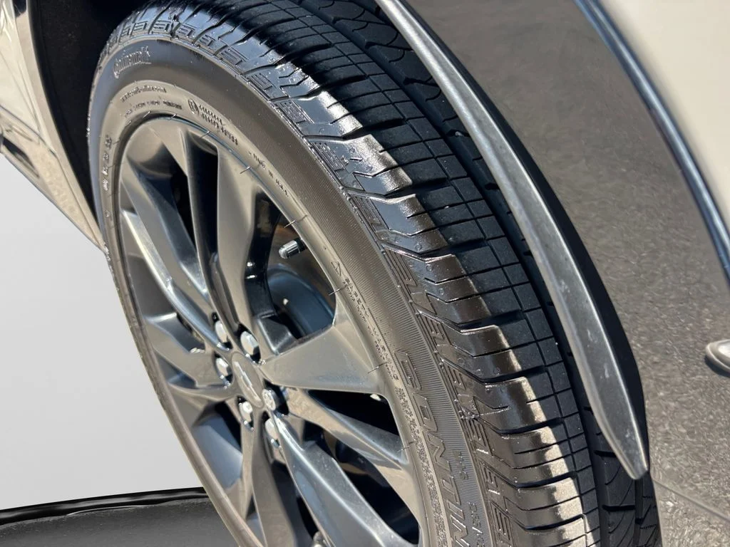 Used 2021 Gray Chevrolet RS image 59