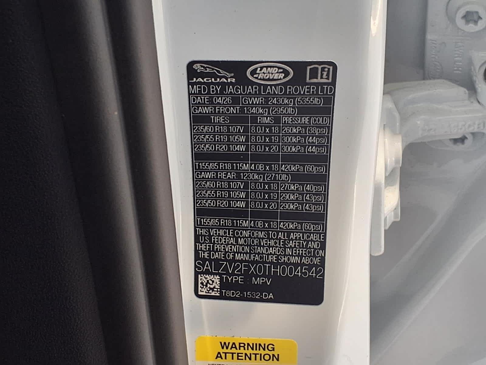 New 2026 Fuji White Land Rover Hoxton Edition image 23