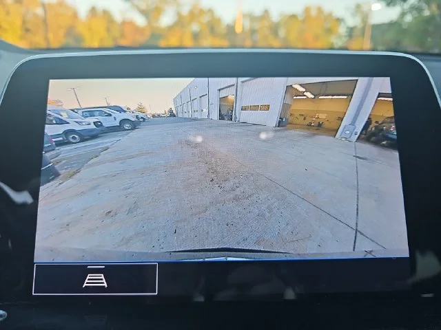 Used 2022 Black Cadillac Luxury image 22
