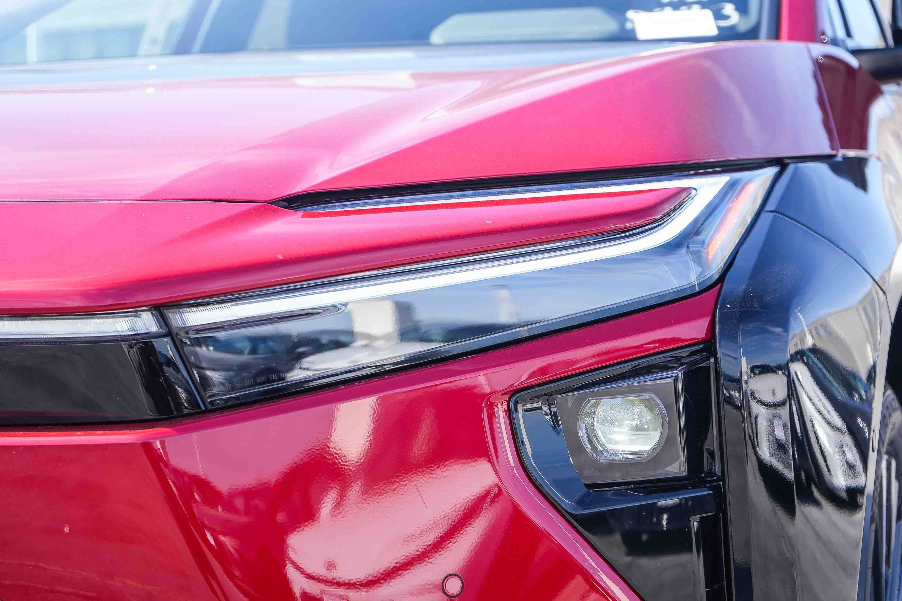 New 2026 Supersonic Red <sup>1</sup> Toyota  Limited image 4