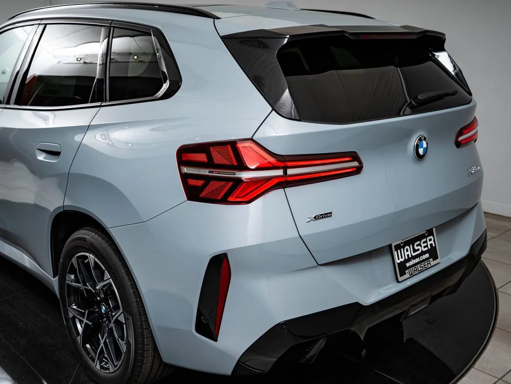 New 2026 Brooklyn Grey Metallic BMW 30 xDrive image 18