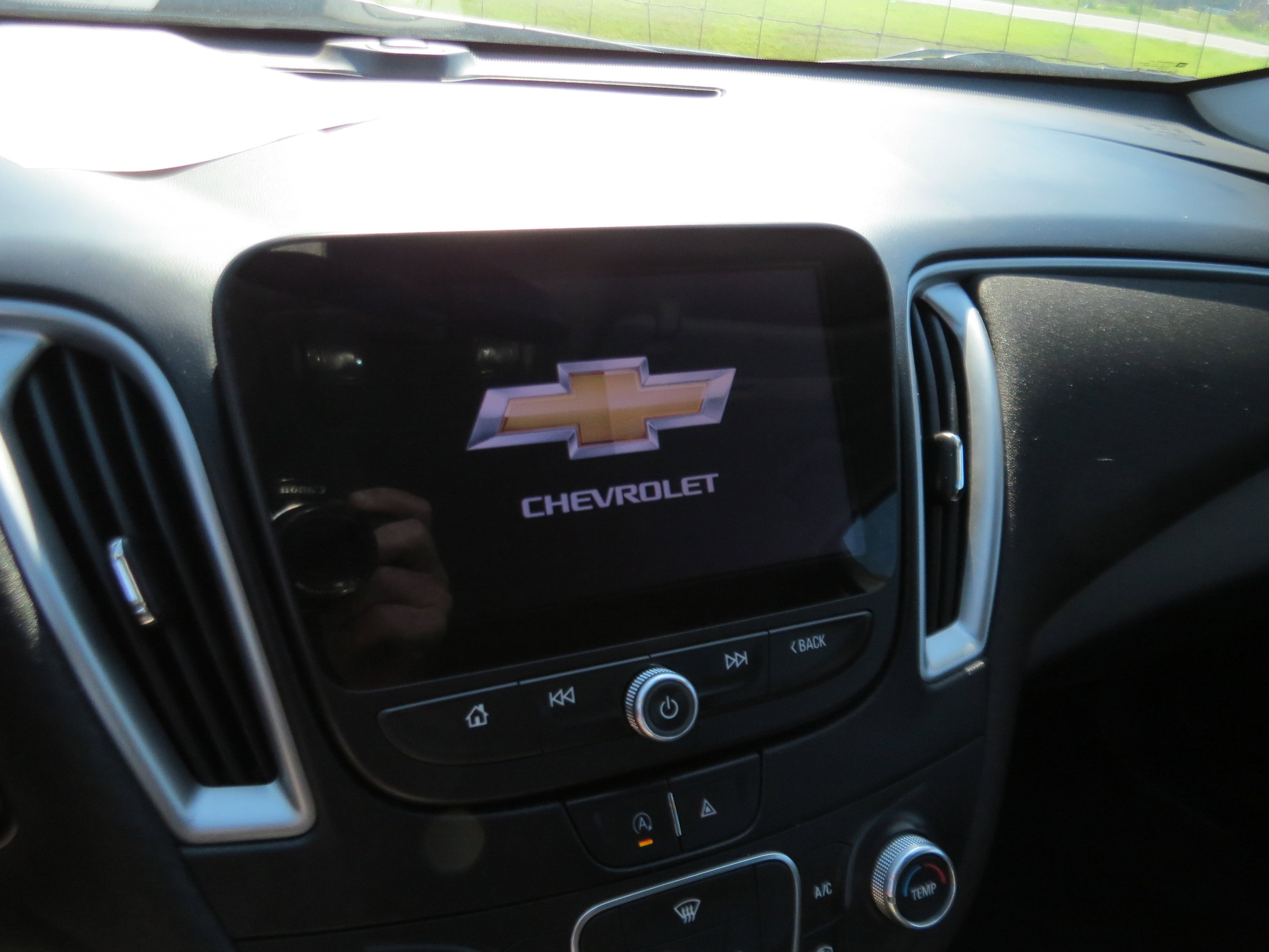 Used 2021 Summit White Chevrolet LS image 20