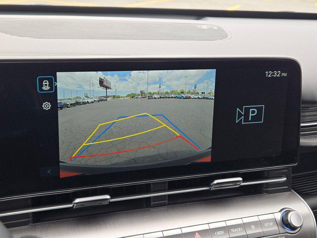 New 2025 Orange Hyundai SEL AWD image 29